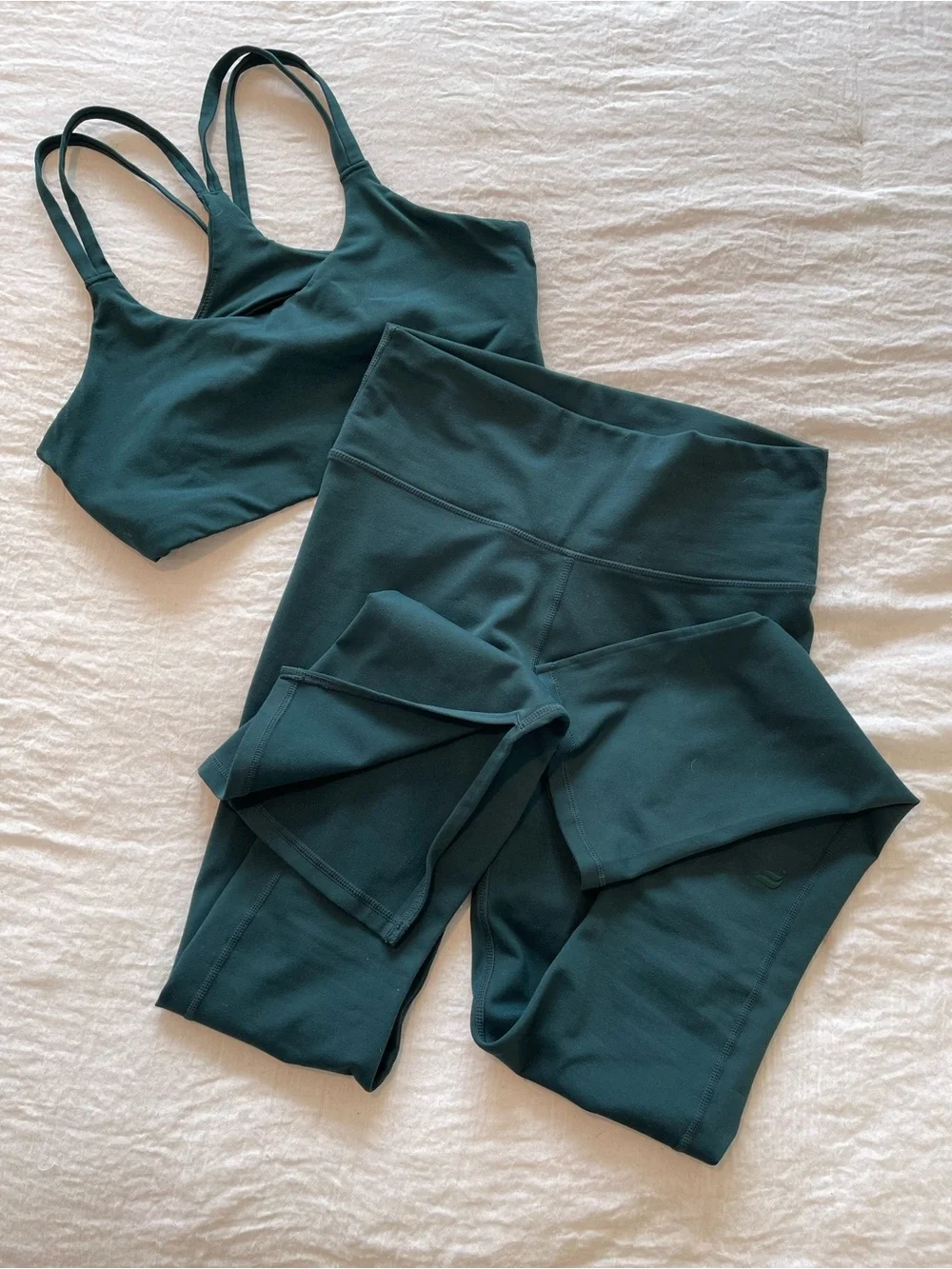 Fabletics Women’s Dark Teal Active Leggings & Sports Bra Set TALL